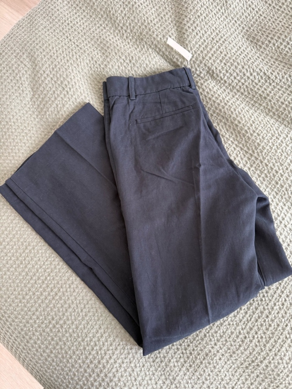 NWT Madewell Black Slouchy Straight Pants - Picture 3 of 5